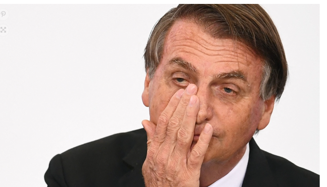 Allanaron la casa de Bolsonaro por fraudes con la vacuna de Covid-19 